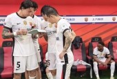 贝博体育官网-铁血意志与智慧战术的对决 欧冠八强之巅峰较量全面开启